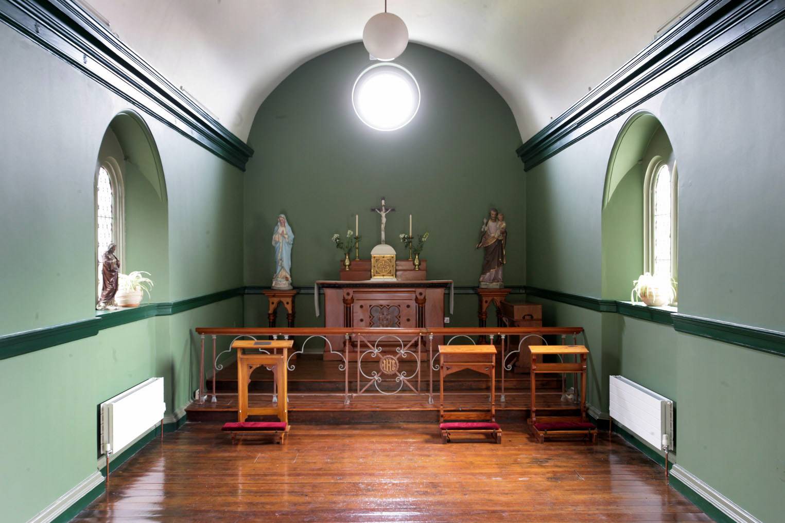 The chapel at St Enda's. ©National Monuments Service Dept of Arts, Heritage and the Gaeltacht. 