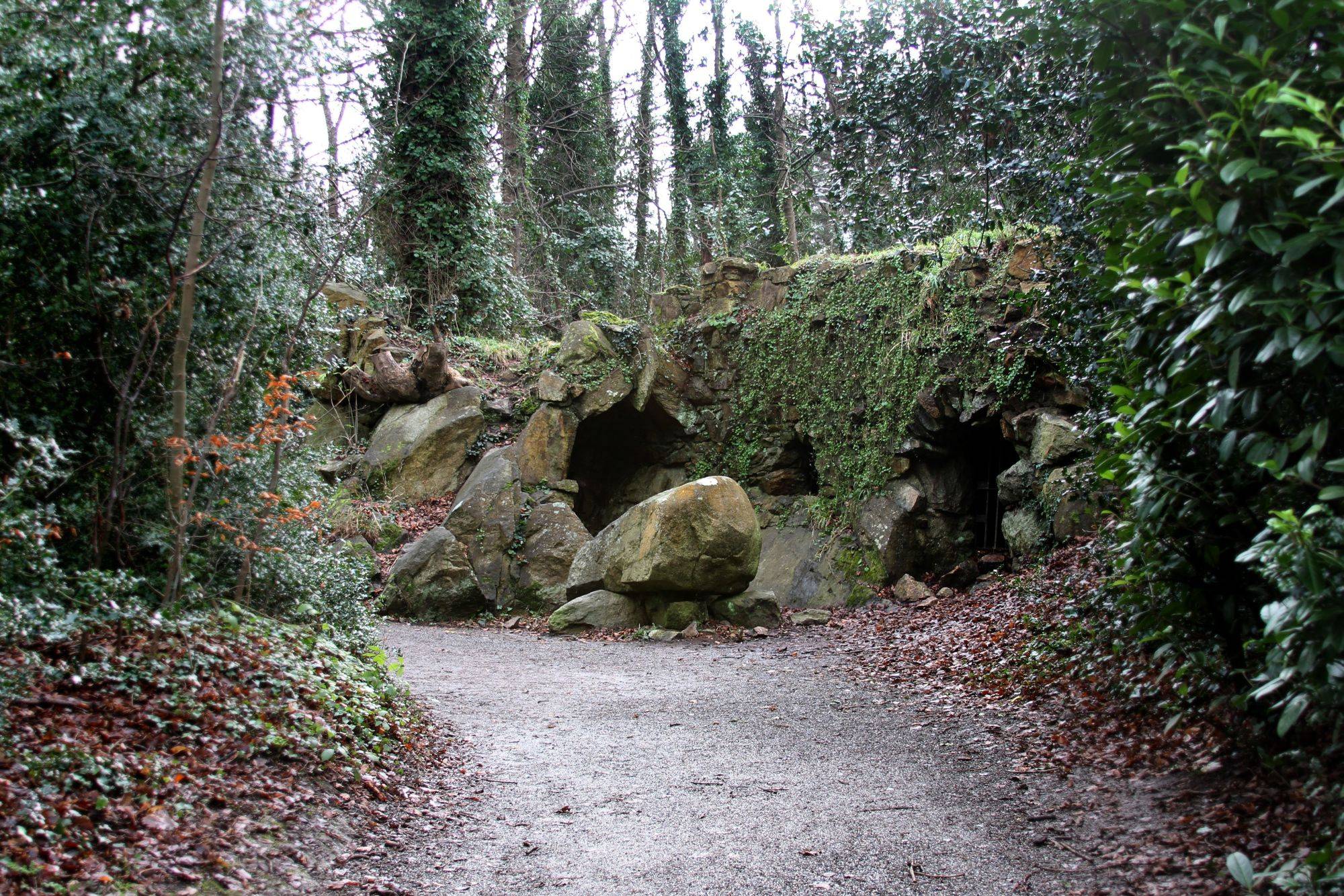 Hermit's Cave. Photograph by Jonathan Callan. OPW. 